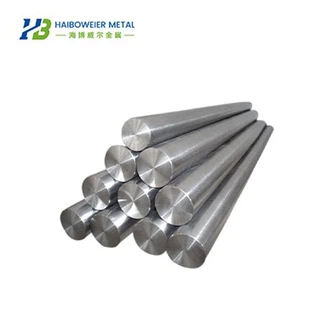 Tyč z titanové slitiny